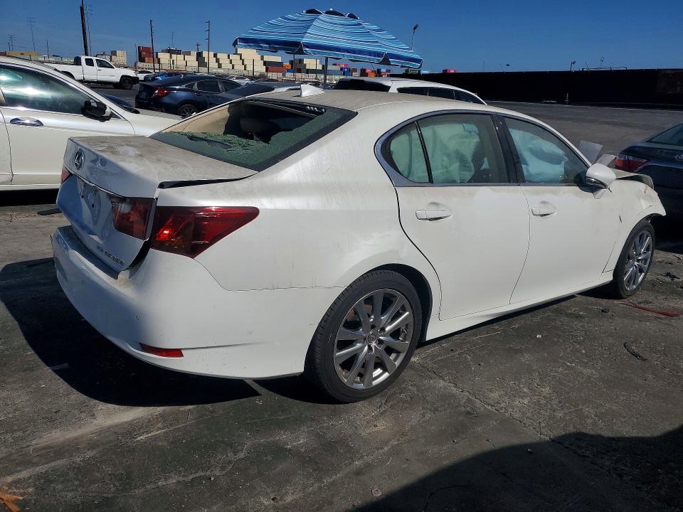 Photo 3 from auction – 2015 LEXUS GS with VIN JTHCE1BL0FA001582