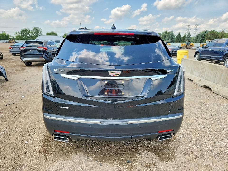 Photo 6 from auction – 2019 CADILLAC XT5 with VIN 1GYKNDRS2KZ279501