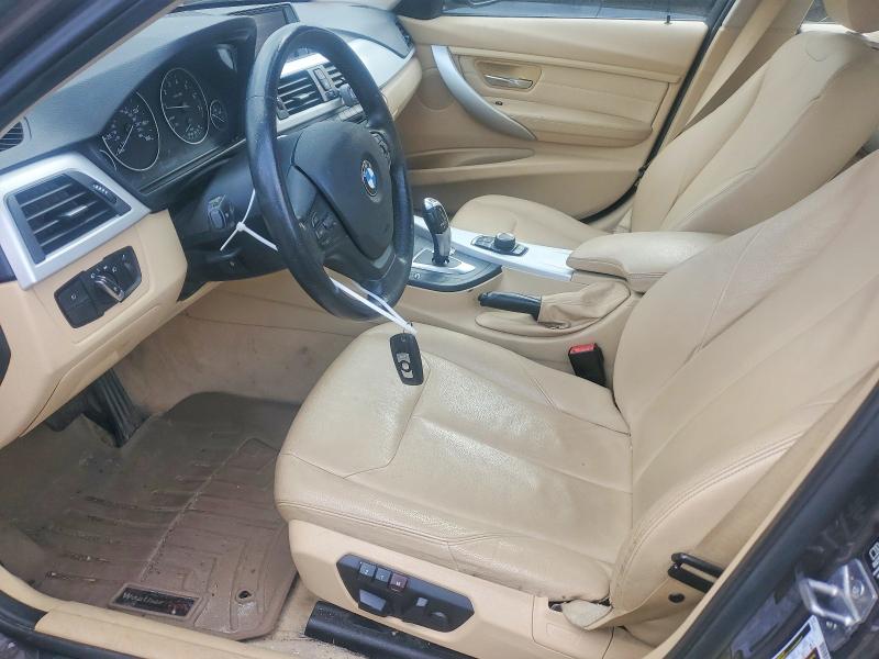 Photo 7 from auction – 2013 BMW 328 with VIN WBA3B5C55DF594192