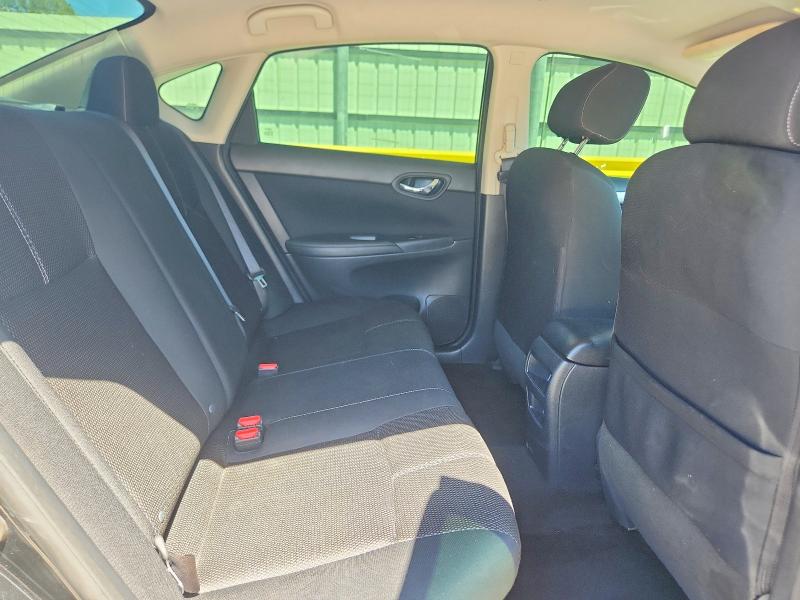 Photo 10 from auction – 2016 NISSAN SENTRA with VIN 3N1AB7AP3GY229553