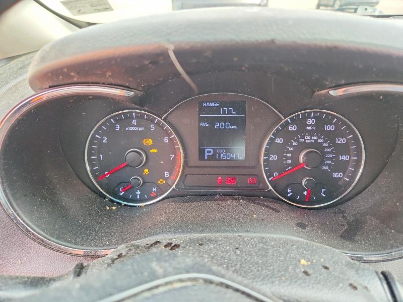 Снимка 9 от търг – 2016 KIA FORTE с VIN KNAFK4A6XG5478337
