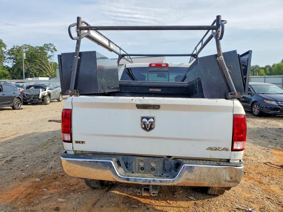 Photo 6 from auction – 2018 RAM 2500 with VIN 3C6UR5DL4JG275058