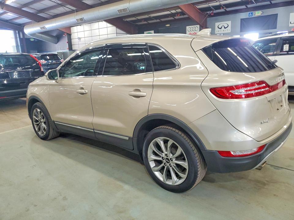Photo 2 from auction – 2017 LINCOLN MKC with VIN 5LMCJ2D95HUL62174