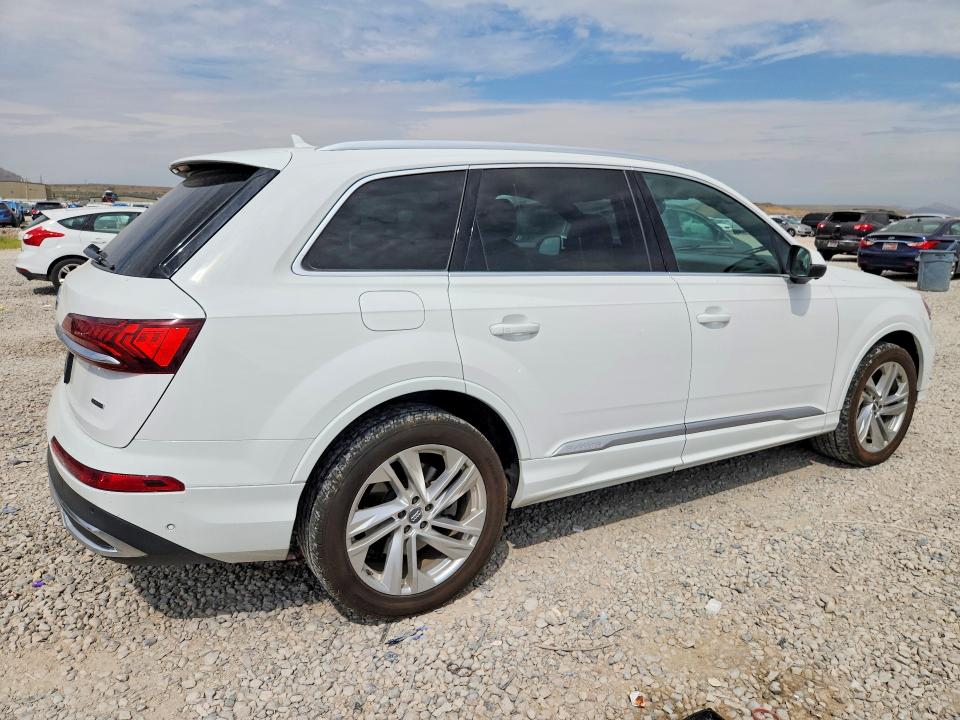 Photo 3 from auction – 2020 AUDI Q7 with VIN WA1LXAF72LD002164