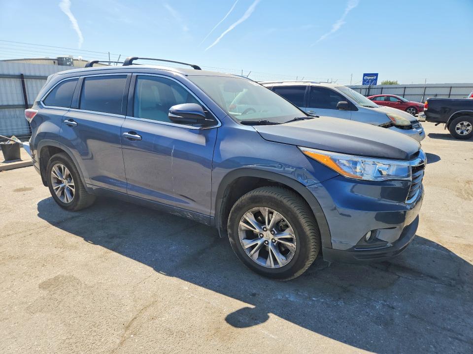 Zdjęcie 4 z aukcji – 2015 TOYOTA HIGHLANDER z VIN 5TDJKRFH4FS121975