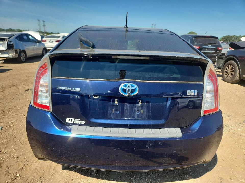 Photo 6 from auction – 2015 TOYOTA PRIUS with VIN JTDKN3DU2F0417959