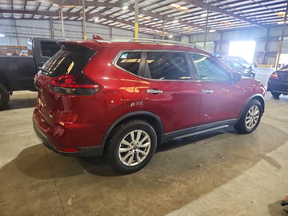 Photo 3 from auction – 2019 NISSAN ROGUE with VIN 5N1AT2MT2KC700272
