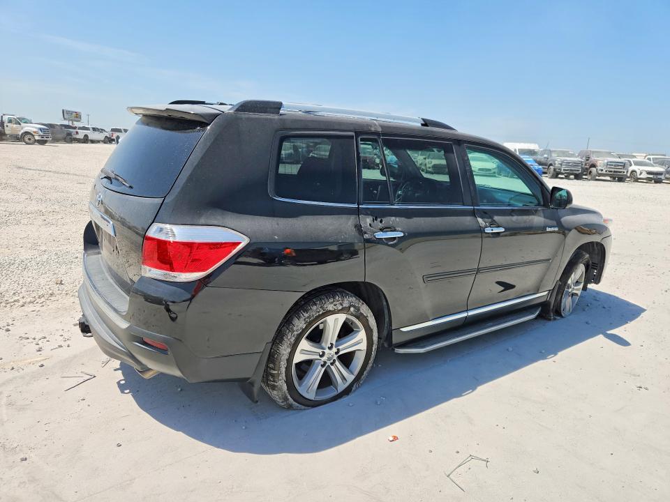 Photo 3 from auction – 2013 TOYOTA HIGHLANDER with VIN 5TDYK3EH8DS133735
