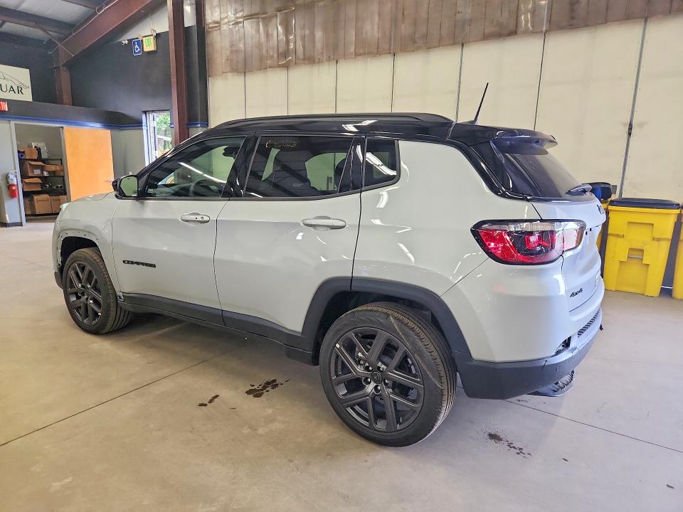Photo 2 from auction – 2026 JEEP COMPASS with VIN 3C4NJDCN5TT280054