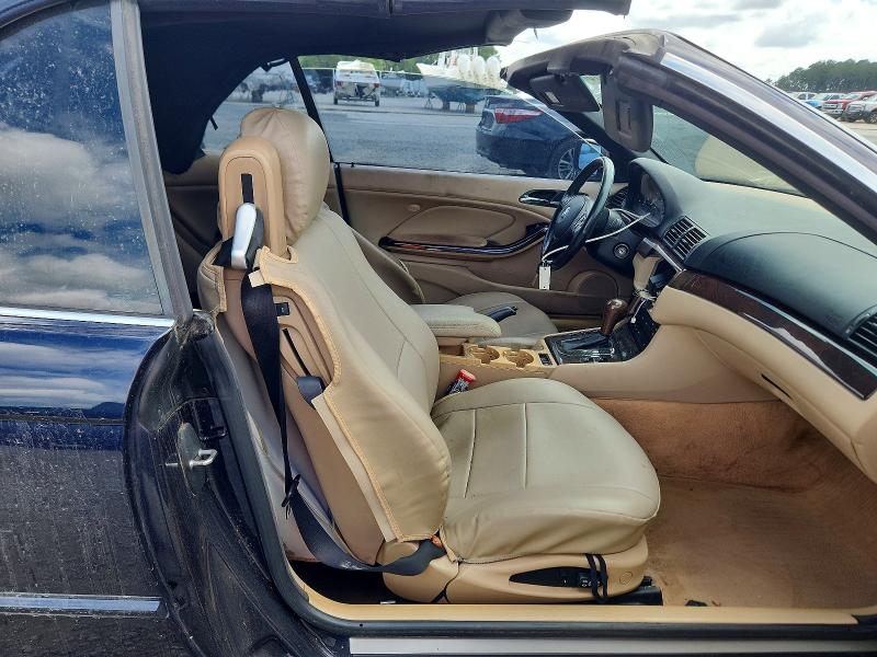 Photo 10 from auction – 2004 BMW 325 with VIN WBABW33474PL26184