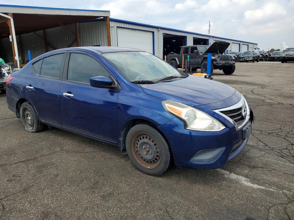 Photo 4 from auction – 2019 NISSAN VERSA with VIN 3N1CN7AP1KL817392