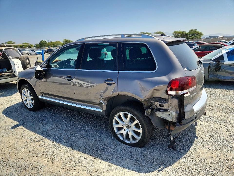 Photo 2 from auction – 2008 VOLKSWAGEN TOUAREG 2 with VIN WVGCB77L18D047487
