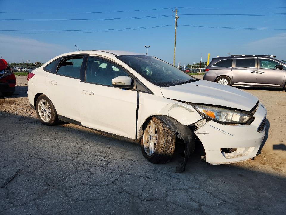 Photo 4 from auction – 2016 FORD FOCUS with VIN 1FADP3F24GL320265