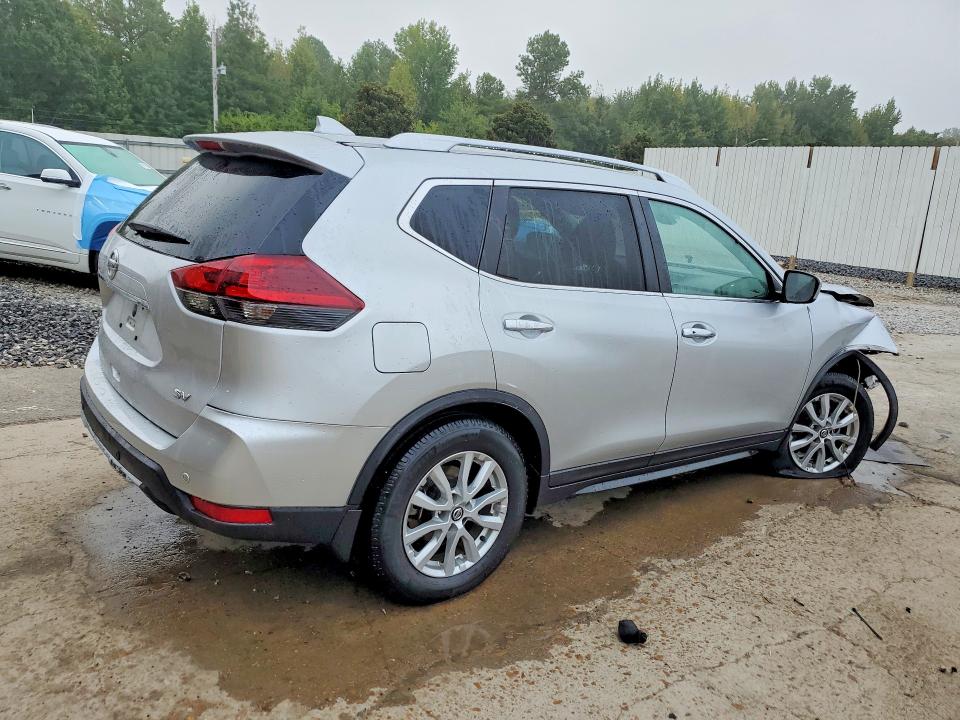 Photo 3 from auction – 2020 NISSAN ROGUE with VIN KNMAT2MT3LP523035