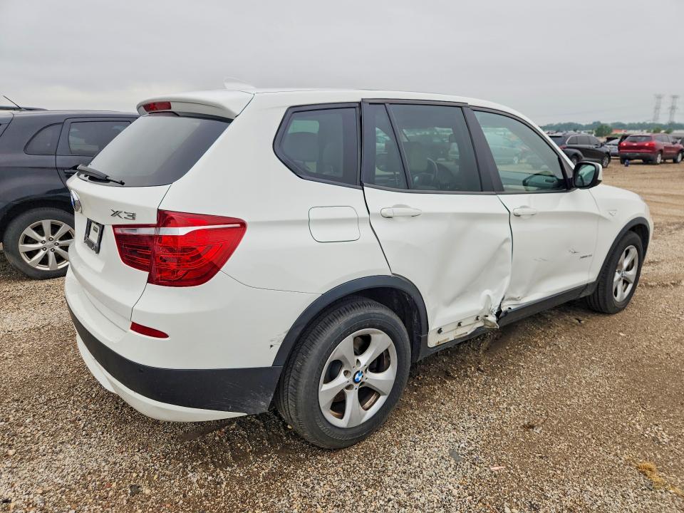 Photo 3 from auction – 2011 BMW X3 with VIN 5UXWX5C53BL712352