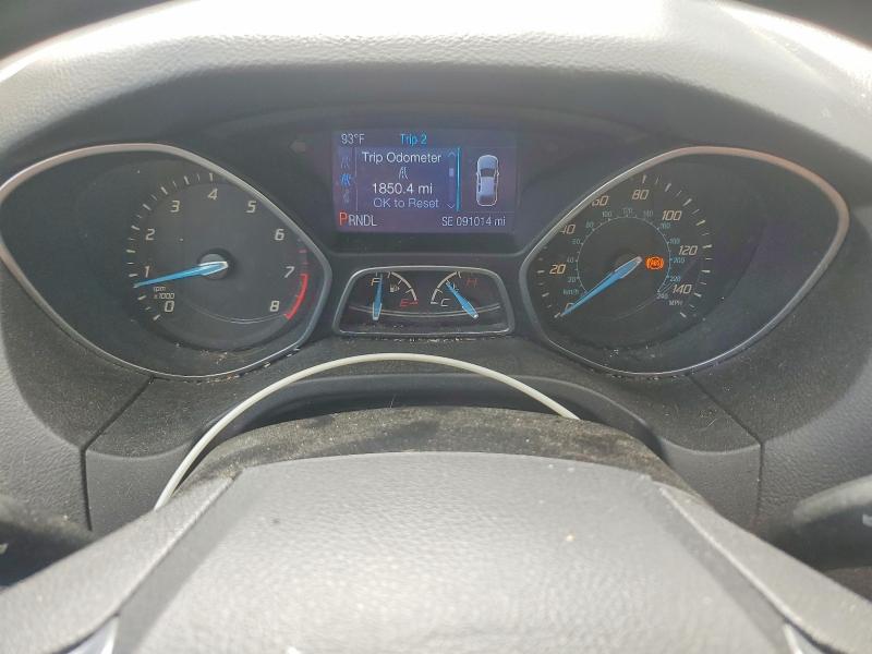 Снимка 9 от търг – 2014 FORD FOCUS с VIN 1FADP3F21EL188241