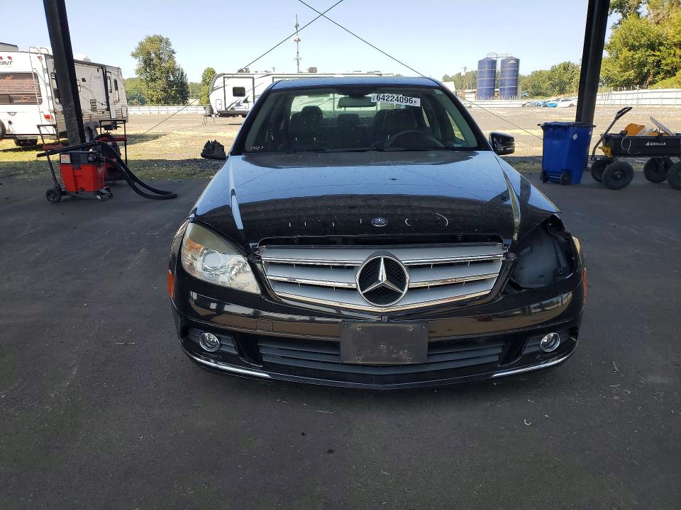 Photo 5 from auction – 2010 MERCEDES-BENZ C with VIN WDDGF8BB3AF461403