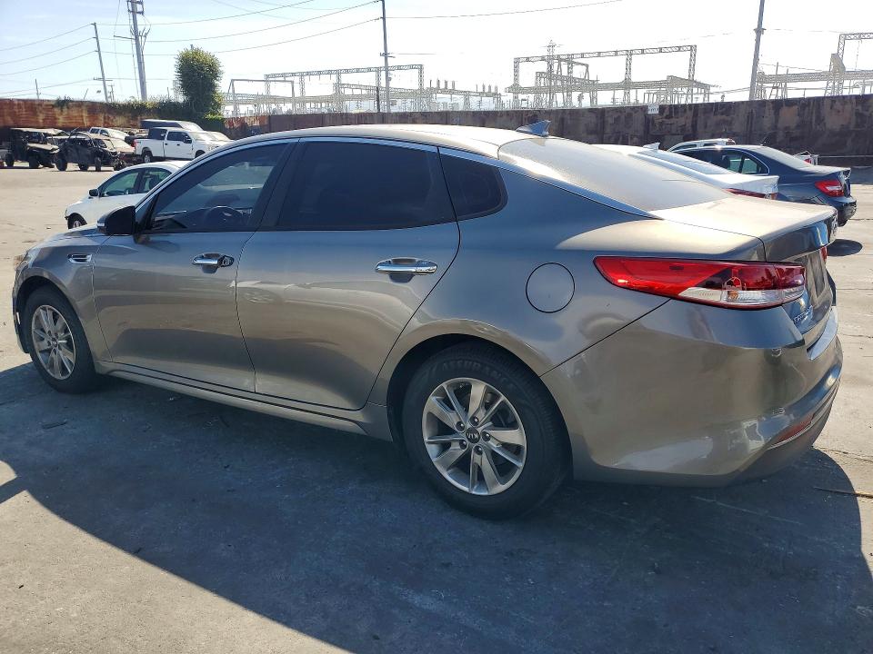 Photo 2 from auction – 2016 KIA OPTIMA with VIN 5XXGT4L3XGG020364