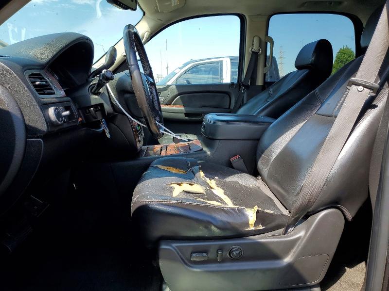 Photo 7 from auction – 2007 CHEVROLET TAHOE with VIN 1GNFC13J87R299732
