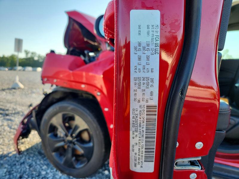Photo 14 from auction – 2019 JEEP COMPASS with VIN 3C4NJDBB7KT672328