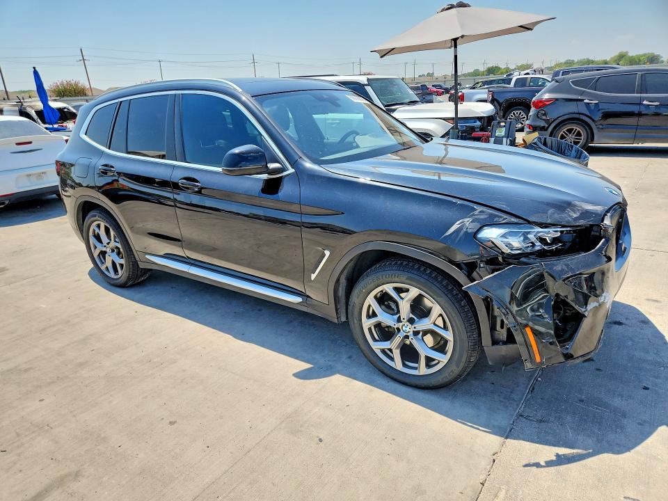 Photo 4 from auction – 2023 BMW X3 with VIN 5UX43DP02P9R75626