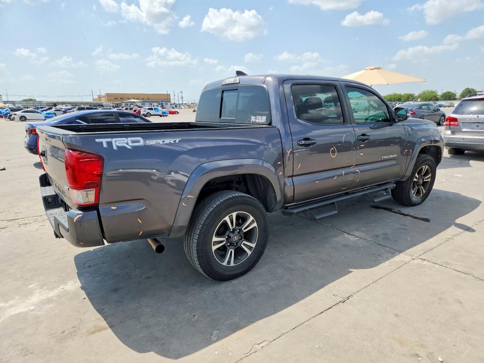 Photo 3 from auction – 2017 TOYOTA TACOMA with VIN 5TFAZ5CN0HX044050