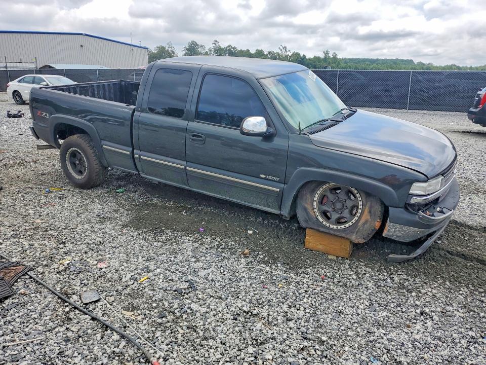 Photo 4 from auction – 2002 CHEVROLET SILVERADO with VIN 2GCEK19T521390958