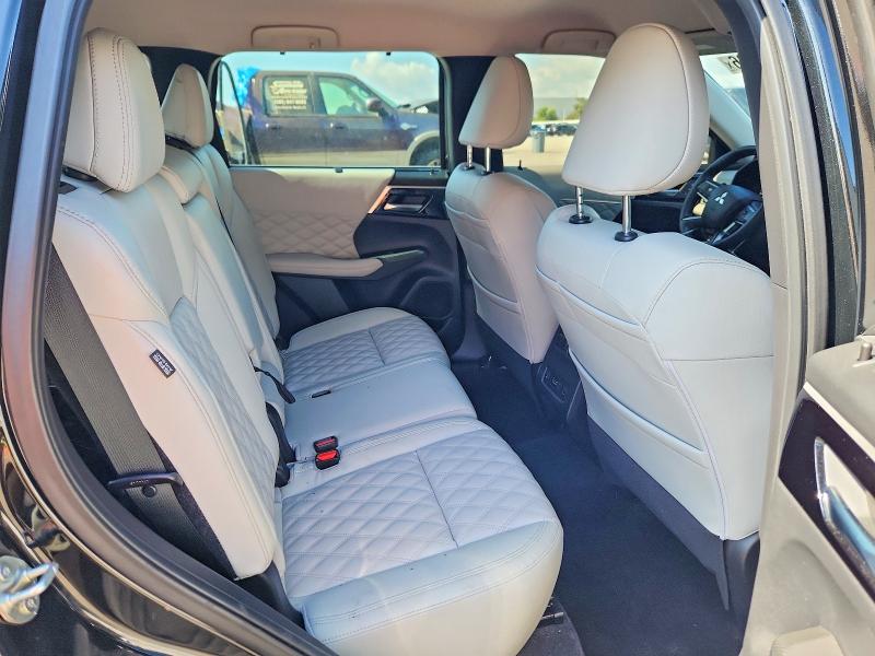 Photo 11 from auction – 2022 MITSUBISHI OUTLANDER with VIN JA4J3VA81NZ042431