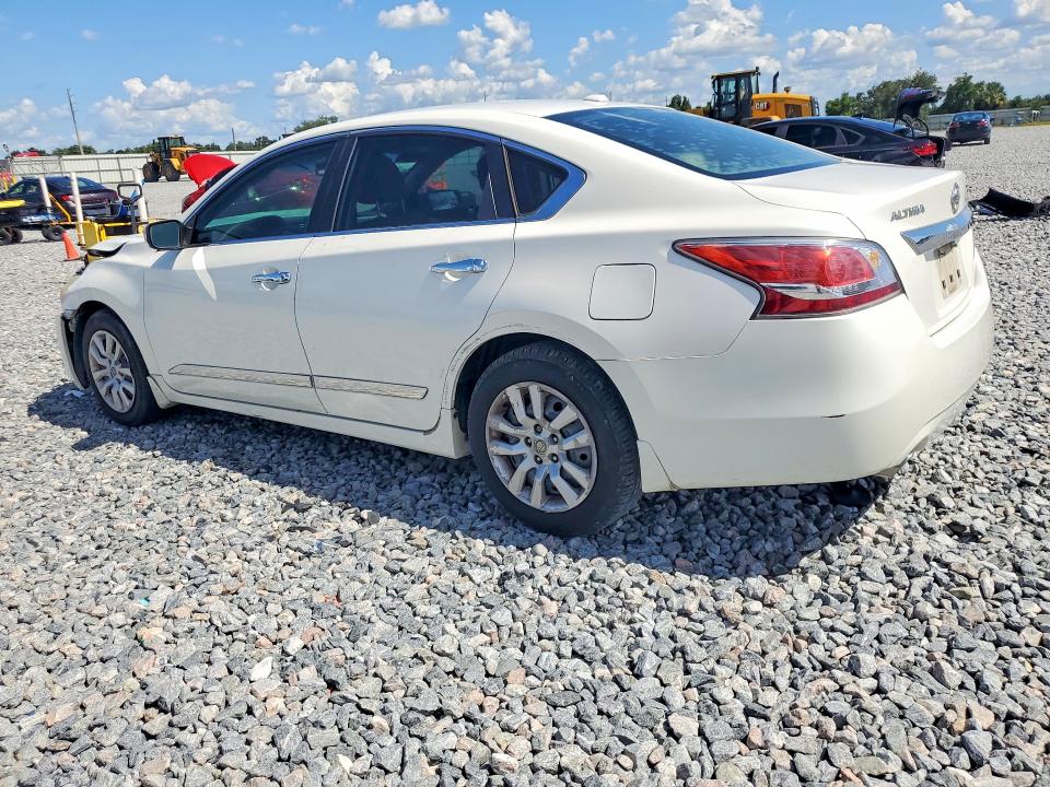 Zdjęcie 2 z aukcji – 2015 NISSAN ALTIMA z VIN 1N4AL3AP7FC106791