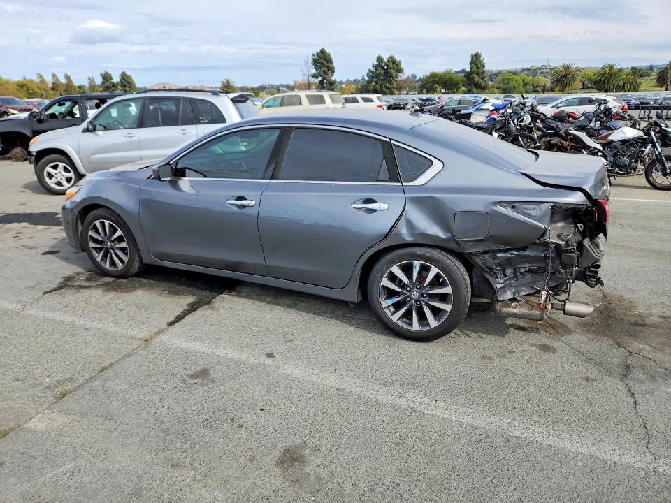 Photo 2 from auction – 2017 NISSAN ALTIMA with VIN 1N4AL3APXHC285234