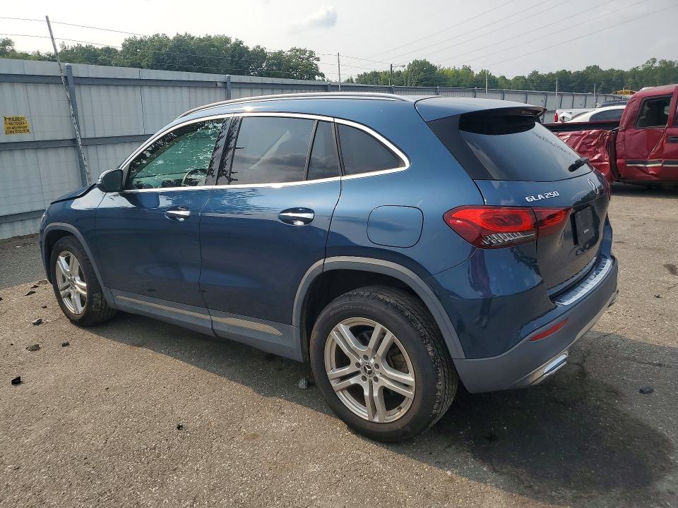 Photo 2 from auction – 2021 MERCEDES-BENZ GLA with VIN W1N4N4HB2MJ215744