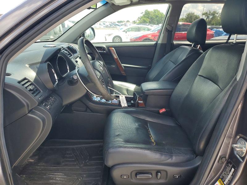 Zdjęcie 7 z aukcji – 2013 TOYOTA HIGHLANDER z VIN 5TDDK3EH0DS177632