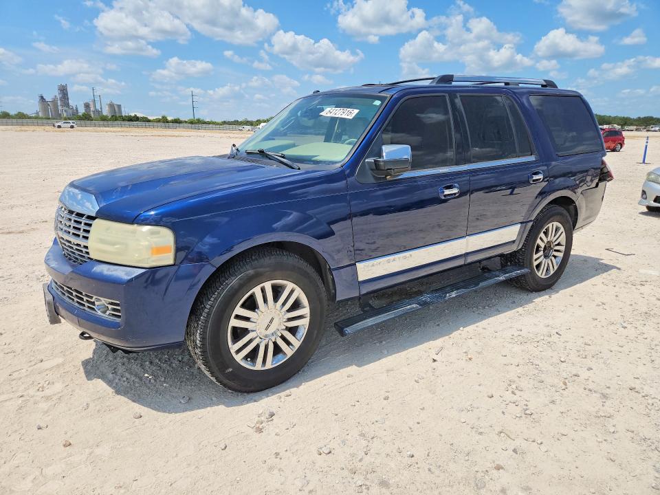 Photo 1 from auction – 2007 LINCOLN NAVIGATOR with VIN 5LMFU27577LJ00691