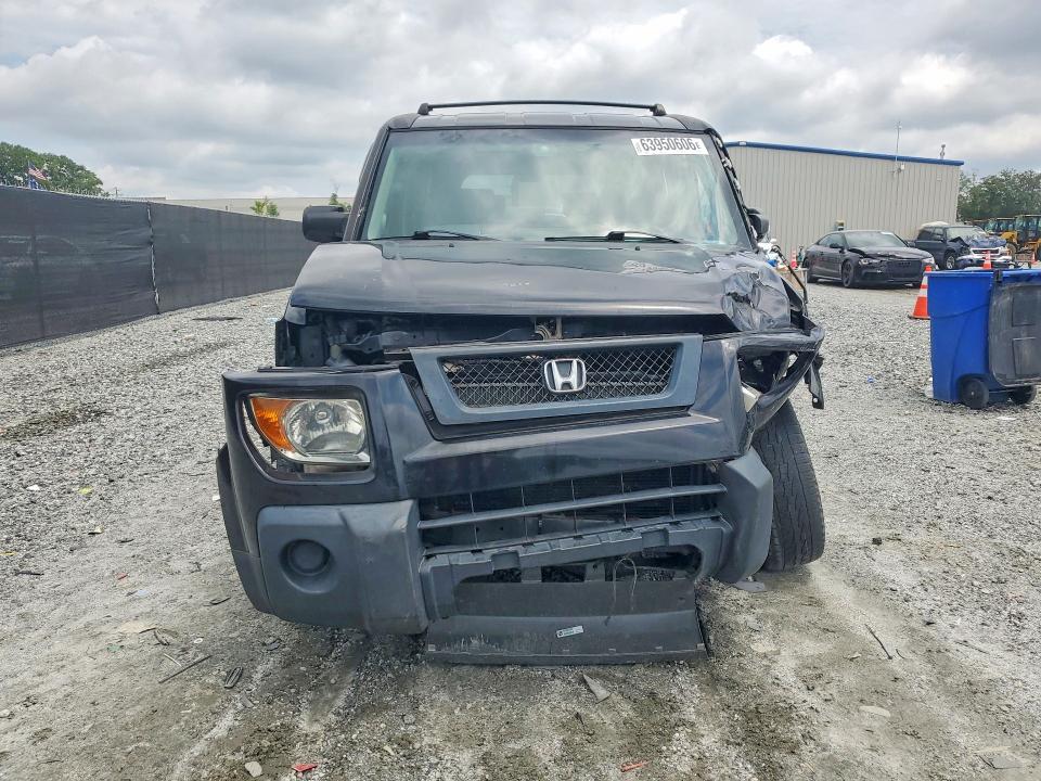 Photo 5 from auction – 2006 HONDA ELEMENT with VIN 5J6YH28716L002334