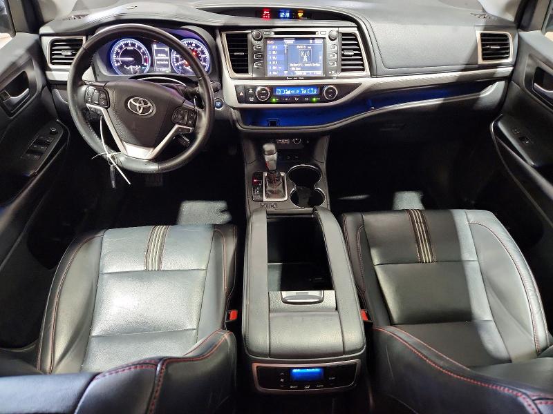 Photo 8 from auction – 2019 TOYOTA HIGHLANDER with VIN 5TDJZRFHXKS734706
