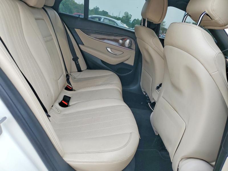 Photo 10 from auction – 2017 MERCEDES-BENZ E with VIN WDDZF4KBXHA221175