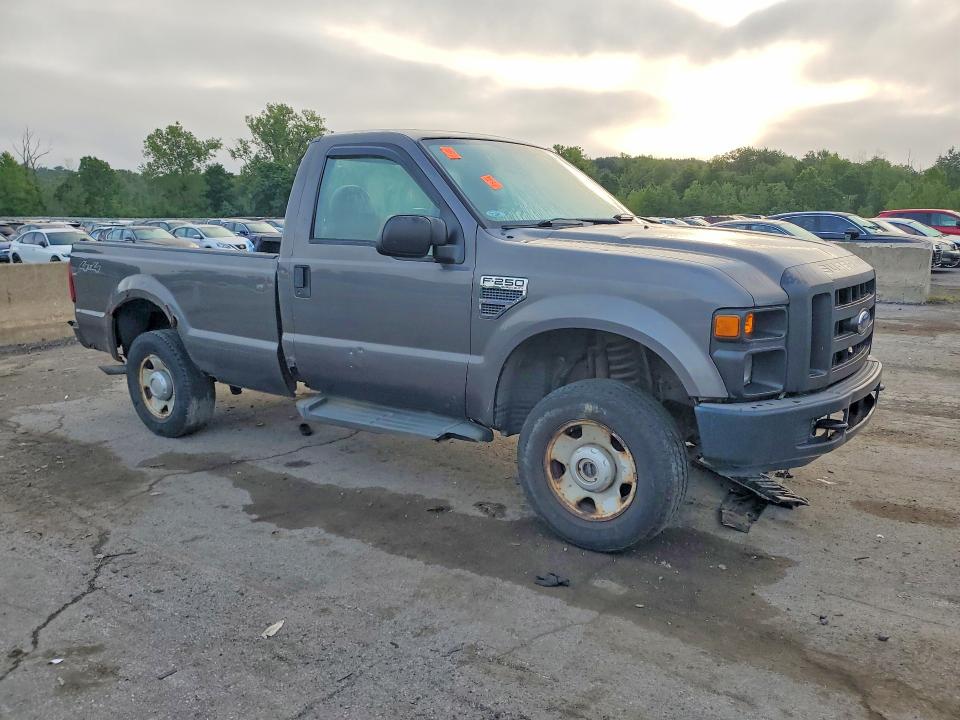 Photo 4 from auction – 2008 FORD F250 with VIN 1FTNF21558EA01847