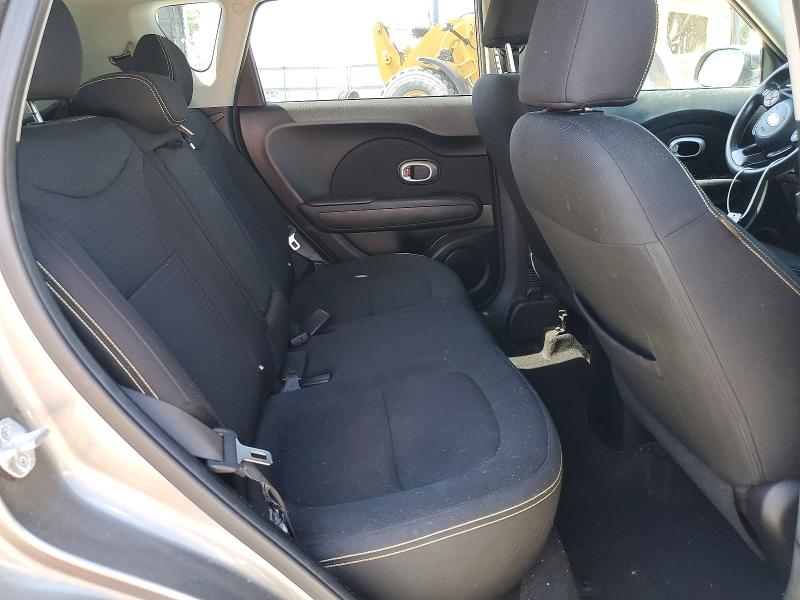 Photo 11 from auction – 2014 KIA SOUL with VIN KNDJP3A56E7105149
