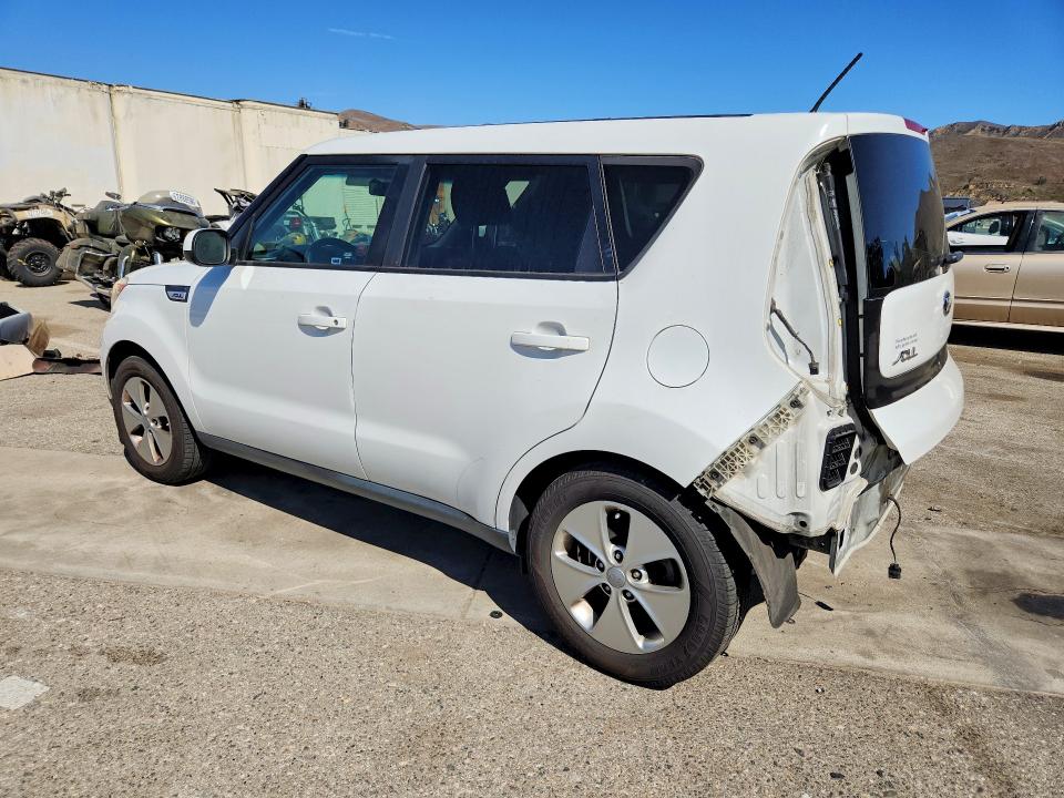 Photo 2 from auction – 2016 KIA SOUL with VIN KNDJN2A24G7272540
