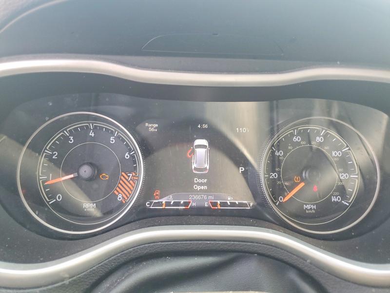 Photo 9 from auction – 2015 JEEP CHEROKEE with VIN 1C4PJMBS1FW511451
