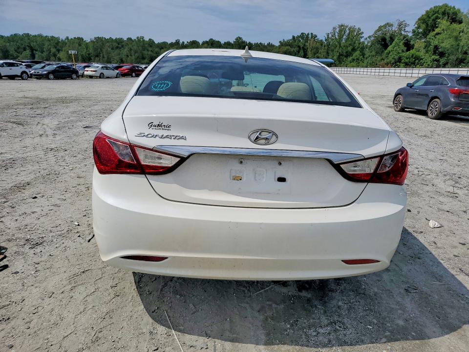 Photo 6 from auction – 2012 HYUNDAI SONATA with VIN 5NPEB4AC3CH496175