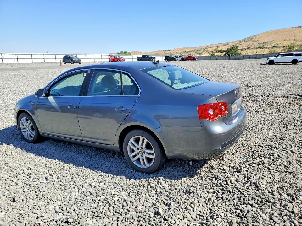 Photo 2 from auction – 2007 VOLKSWAGEN JETTA with VIN 3VWDF71K67M134945