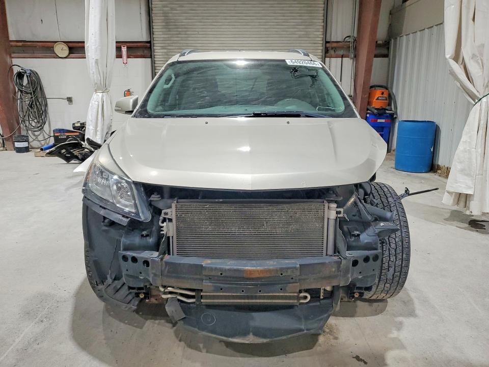 Photo 5 from auction – 2016 CHEVROLET TRAVERSE with VIN 1GNKVGKD5GJ306478
