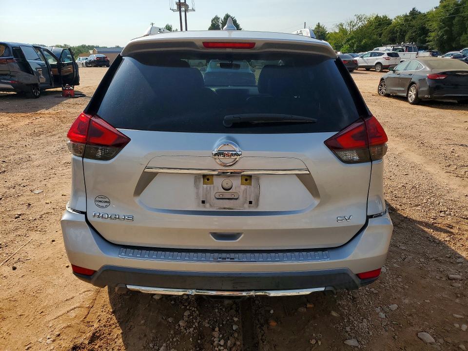 Photo 6 from auction – 2018 NISSAN ROGUE with VIN KNMAT2MT0JP621792