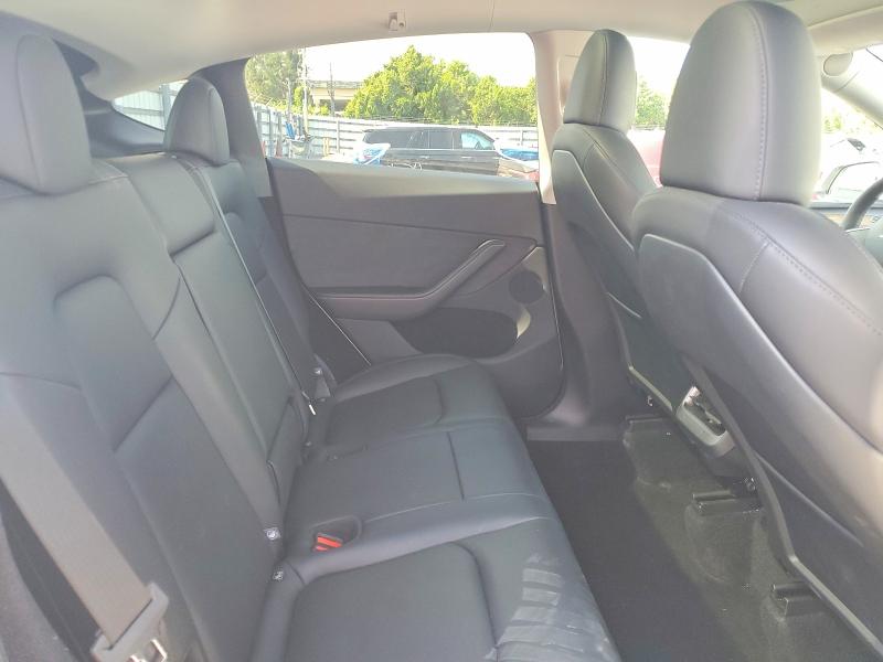 Zdjęcie 10 z aukcji – 2025 TESLA MODEL Y z VIN 7SAYGDED9SA377402