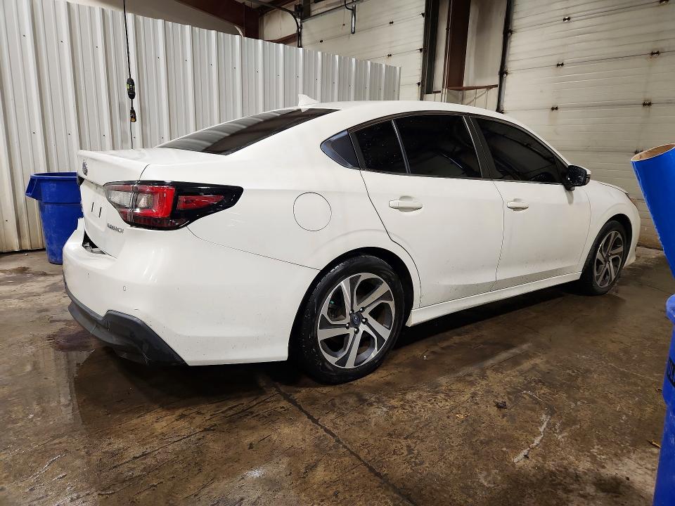 Photo 3 from auction – 2022 SUBARU LEGACY with VIN 4S3BWAN6XN3018733