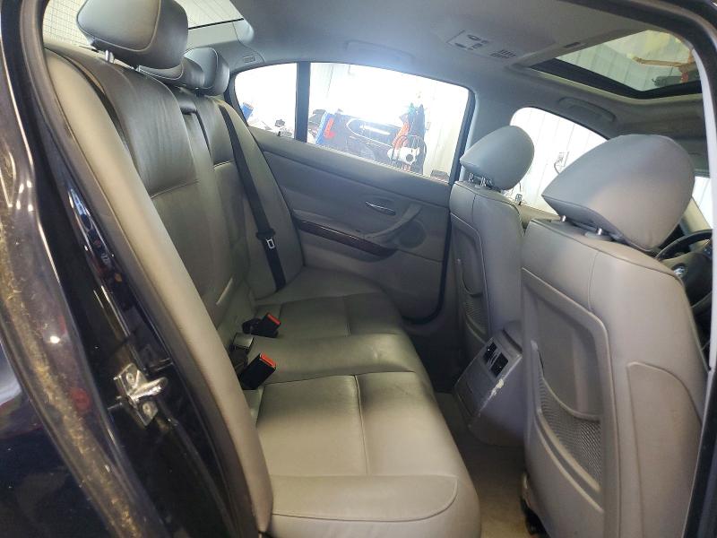 Photo 10 from auction – 2006 BMW 330 with VIN WBAVD33526KL51103