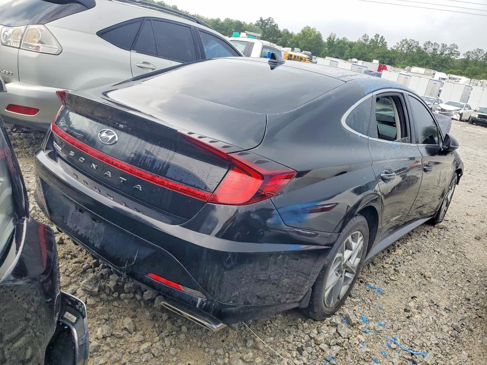 Photo 3 from auction – 2021 HYUNDAI SONATA with VIN 5NPEF4JA9MH078904