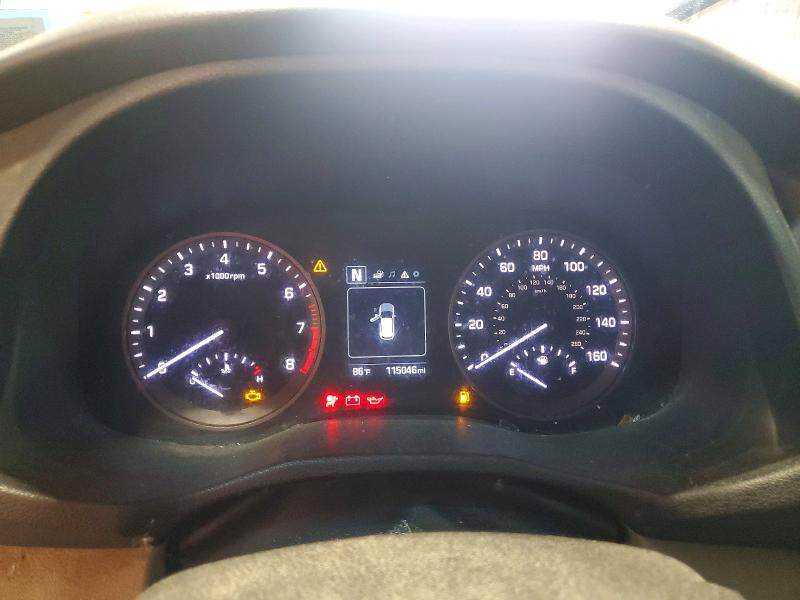 Photo 9 from auction – 2017 HYUNDAI TUCSON with VIN KM8J3CA28HU577968