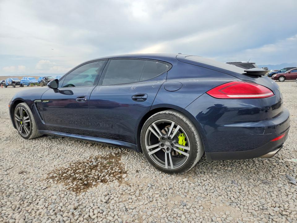 Photo 2 from auction – 2016 PORSCHE PANAMERA with VIN WP0AD2A72GL040623